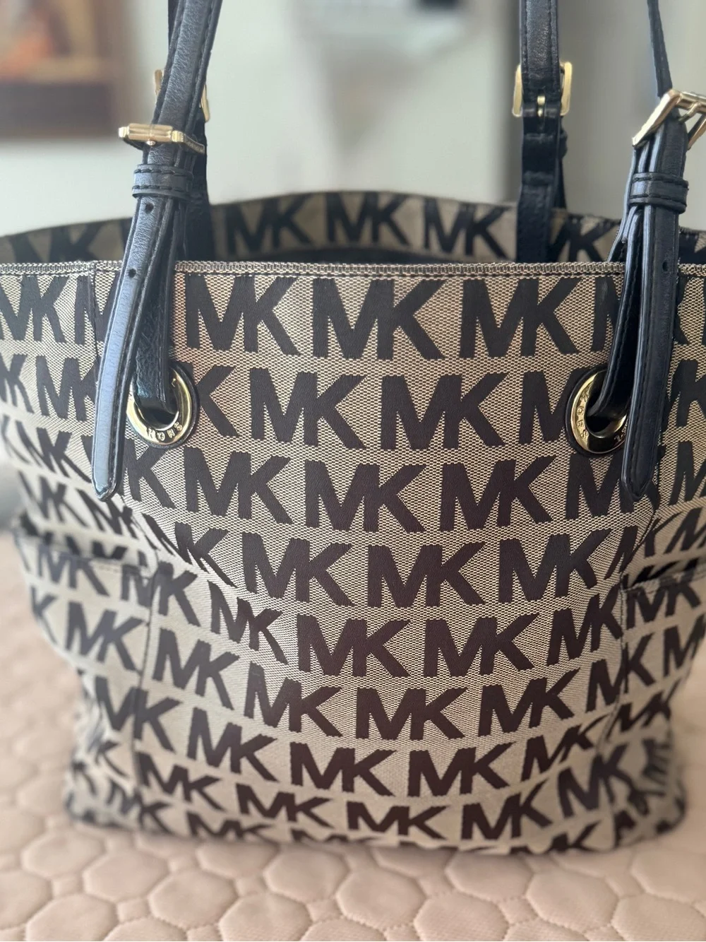 Michael Kors Jet Set Logo Tote canvas Beige & Brown MK Leather straps Good cond.